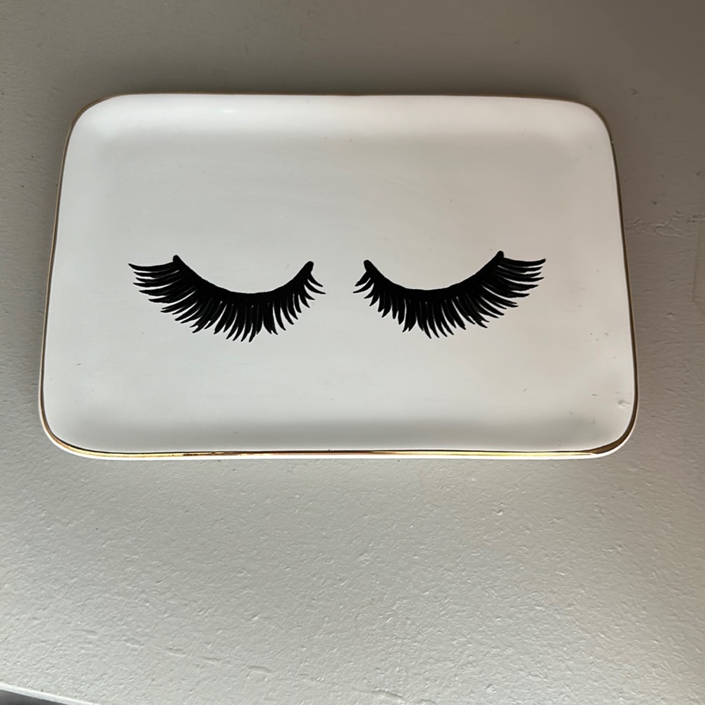 Eyelash Jewelry Tray - new with tags